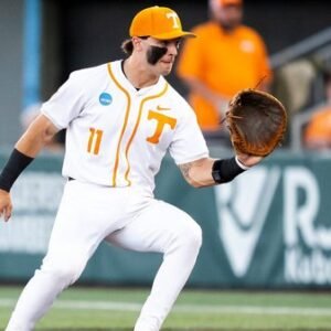Tennessee Baseball vs. Cincinnati: Game Time and Live Streaming - Thumbnail