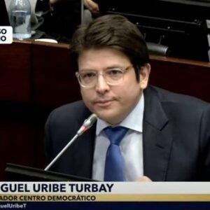 Miguel Uribe Shot in Assassination Attempt in Bogotá - Thumbnail