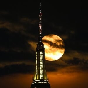 Witness the Stunning Strawberry Moon’s Rise Tonight - Thumbnail