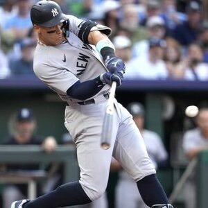 Aaron Judge Hits 469-Foot Home Run in Thrilling Royals Game - Thumbnail