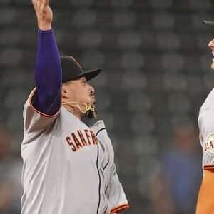 San Francisco Giants Rally to Victory Amidst Injuries - Thumbnail