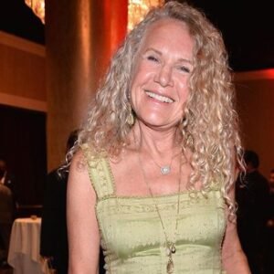 Christy Walton Mobilizes Anti-Trump Protests Through “No Kings” - Thumbnail
