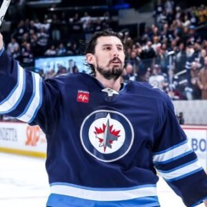 NHL Scores: Hellebuyck’s Historic Achievements and Awards - Thumbnail