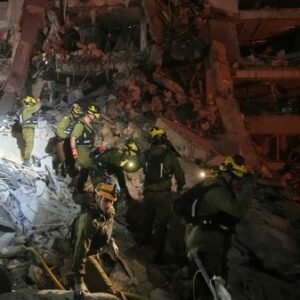 Iranian Israeli Conflict Escalates with Rising Casualties - Thumbnail