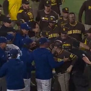 Tensions Rise: Dave Roberts and the Dodgers Experience Heat in Series - Thumbnail
