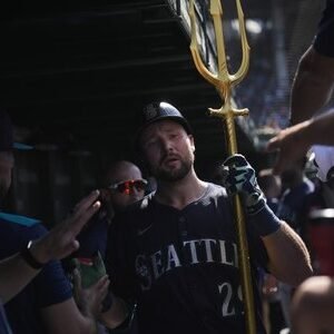 Cal Raleigh Smashes Home Run Records This Season - Thumbnail