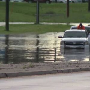 Flash Flood Warning: Central Iowa Faces Heavy Rain and Trail Closures - Thumbnail