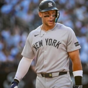Aaron Judge Hit in Face: A Tumultuous Game for the Yankees - Thumbnail