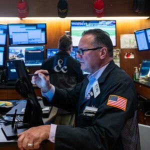 Fed Decision Looms as S&P 500 Pauses After Record Highs - Thumbnail