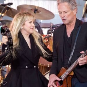 Fleetwood Mac’s Stevie Nicks and Lindsey Buckingham Hint at Reunion - Thumbnail
