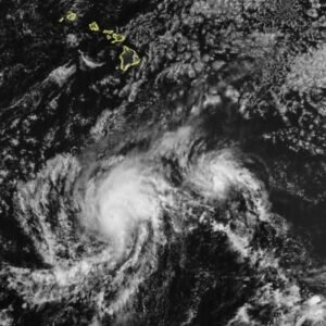 Tracking Iona: Tropical Storm Updates and Safety Information - Thumbnail