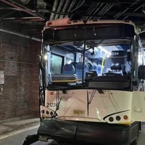 Major Accident at Port Authority Bus Terminal: Two Buses Collide - Thumbnail