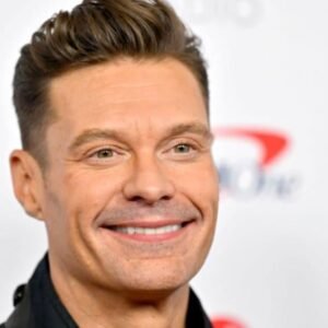 Ryan Seacrest Enjoys Heartwarming Reunion with High School Friends - Thumbnail