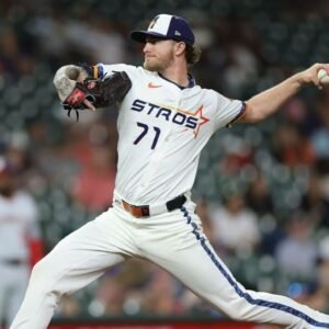 Astros Closer Josh Hader Aiming for Postseason Comeback - Thumbnail