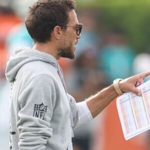 Chicago Bears Skirmish Highlights Joint Practice with Dolphins - Thumbnail