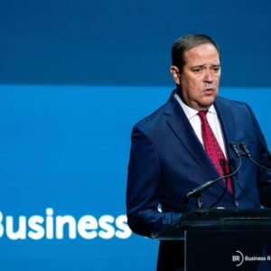 Cisco Reports Strong Earnings, Boosts AI Infrastructure Orders - Thumbnail