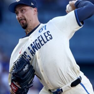 Dodgers Schedule: Snell Shines in 6-0 Victory Over Padres - Thumbnail