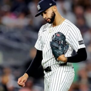 Mariano Rivera: Baseball Legend’s Influence Endures Today - Thumbnail