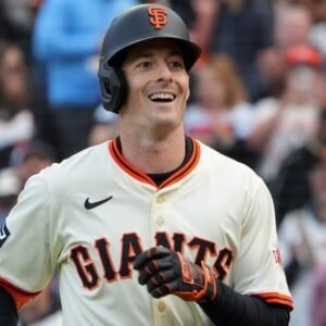 Mike Yastrzemski Traded to Royals: A New Chapter Begins - Thumbnail