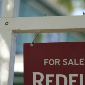 Mortgage Rates Hit Lowest Levels in Four Months, Boosting Homebuyers - Thumbnail