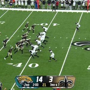 Nick Mullens Shines as Jaguars Compete in Preseason Highlights - Thumbnail