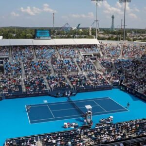 Cincinnati Open Resumes After Power Outage Disruption - Thumbnail
