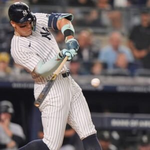 Aaron Judge Joins Elite 50 Home Run Club for Fourth Time - Thumbnail