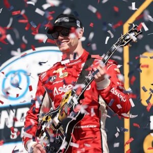 Josef Newgarden Triumphs at Home: Alex Palou Claims Championship - Thumbnail