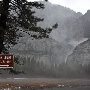 Flash Flood Warning Issued for Yosemite National Park and Nearby Areas - Thumbnail