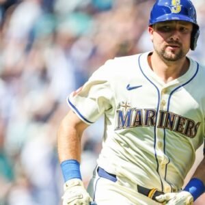 NL Wild Card Standings: A Tense Race as Playoffs Approach - Thumbnail