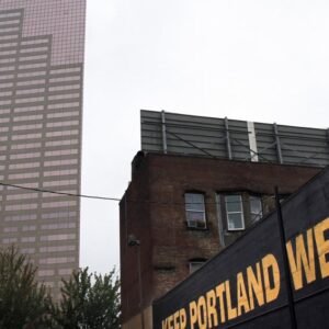 Trump to Deploy Troops to Portland in Bid to Curb Violence - Thumbnail