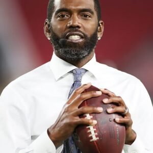Randy Moss Celebrates a Milestone: Completion of Cancer Treatment - Thumbnail