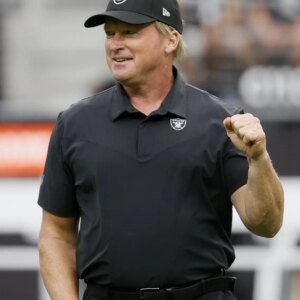 Jon Gruden Discusses Reggie White’s Impact with Green Bay Packers - Thumbnail
