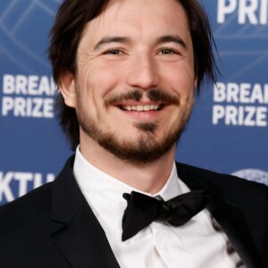 Robinhood Stock Surges on S&P 500 Inclusion News - Thumbnail