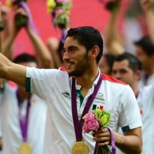 Cruz Azul Faces Tijuana as Jesús Corona Retires in Emotional Match - Thumbnail