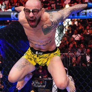 UFC Showdown: Diego Lopes vs. Jean Silva at Noche UFC - Thumbnail