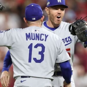 Dodgers Outlast Phillies in Thrilling Game 2 of NLDS - Thumbnail