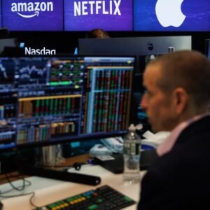 Dow Jones Futures Dip Amid Big Tech Earnings Fallout - Thumbnail