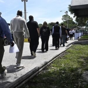 US Jobs Report Shows 32,000 Private-Sector Jobs Lost in September - Thumbnail