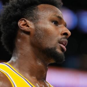 Lakers Face Challenge as LeBron and Bronny James Miss Preseason Game - Thumbnail