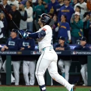 Mariners Stand One Win Away from World Series Glory - Thumbnail