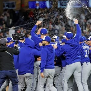 MLB Playoff Bracket: ALCS and NLCS Teams and Schedule Revealed - Thumbnail
