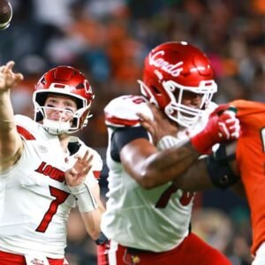 Quinn Ewers: The Future of Texas Football Shines Bright - Thumbnail
