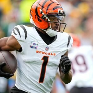 Romeo Doubs Shines Bright in NFL Week 7 Fantasy Football Insights - Thumbnail