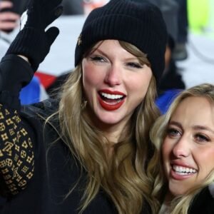 Taylor Swift’s Attendance at Chiefs Games Sparks Fan Excitement - Thumbnail