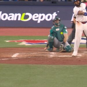 Vladimir Guerrero Jr. Leads Blue Jays’ Dominance in ALCS - Thumbnail