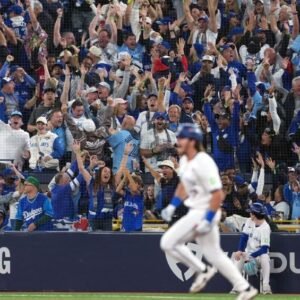 Toronto Blue Jays Triumph: Who Won the World Series Game Last Night? - Thumbnail