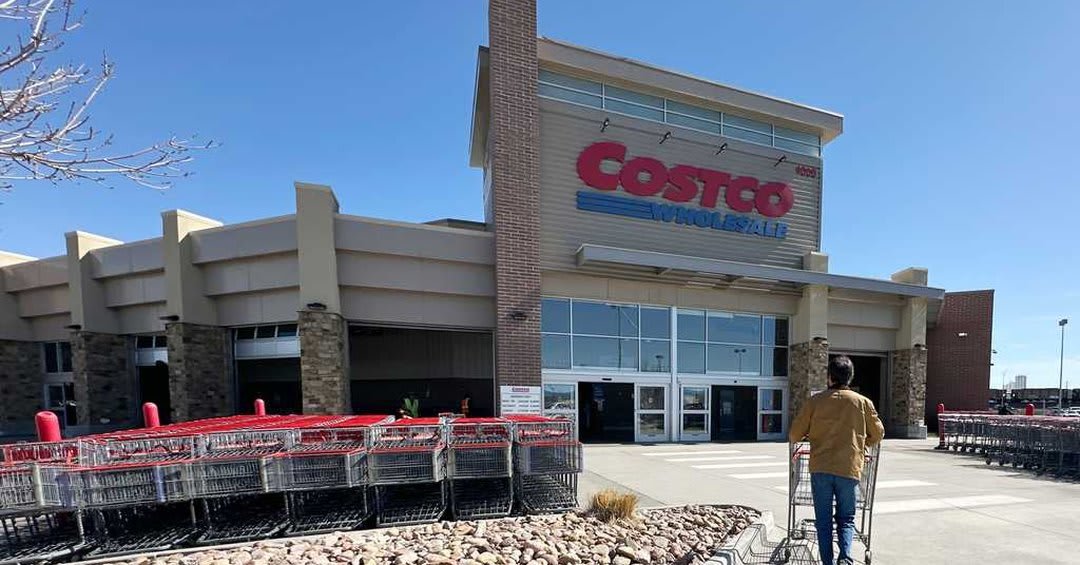 Are Banks Open Today? Thanksgiving Hours Explained