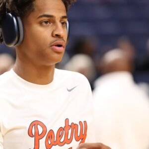 Kiyan Anthony and Carlos Boozer’s Strong Basketball Legacy - Thumbnail