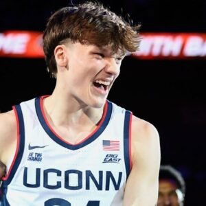 Illinois vs UConn: Freshman Braylon Mullins Set to Make Debut - Thumbnail